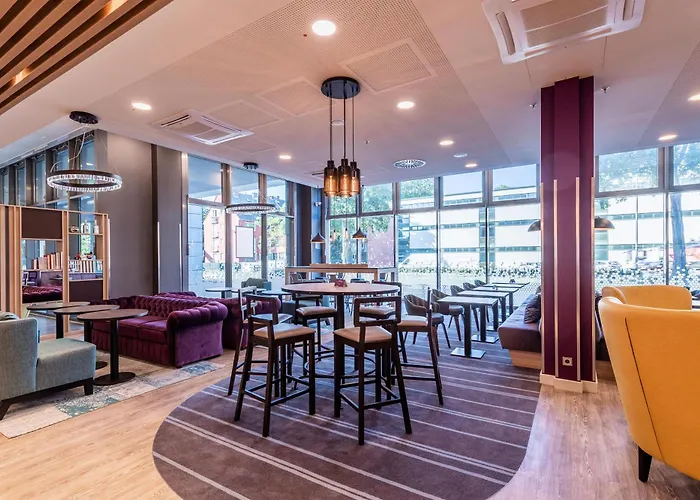 Premier Sued Hotel 3*