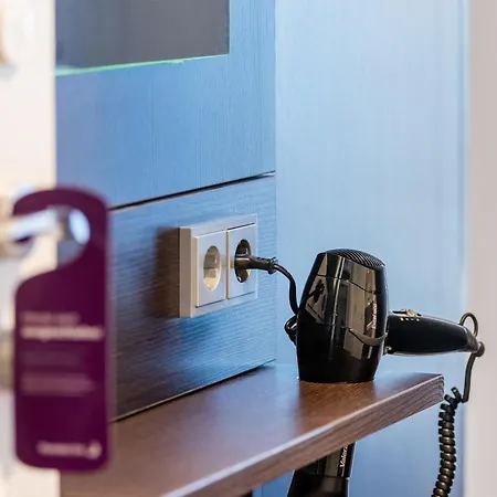 Premier Sued 3* קלן